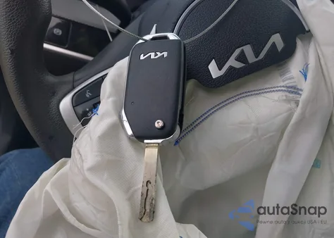 2024 Kia Sportage Lx z USA, uszkodzony, nr VIN KNDPUCDF5R7265472